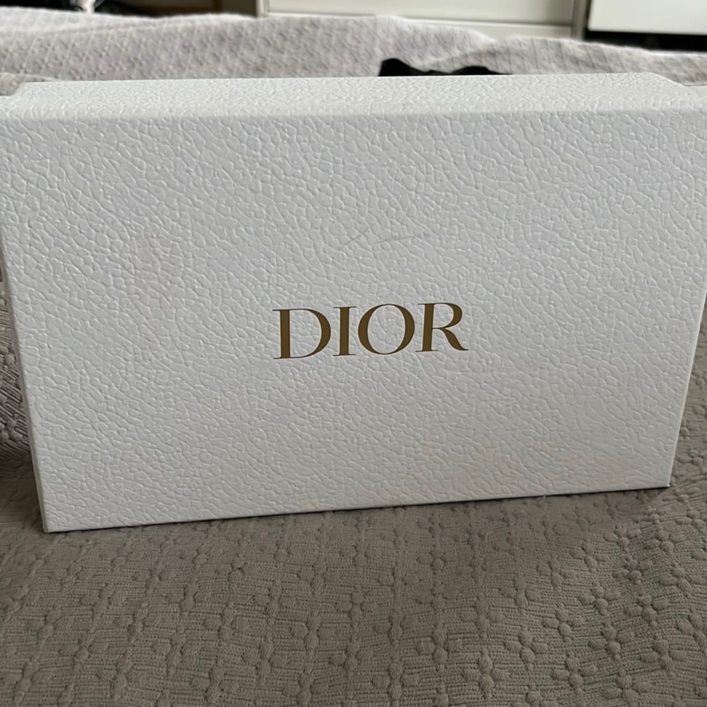 Empty medium Christian Dior box | AUTHENTIC
